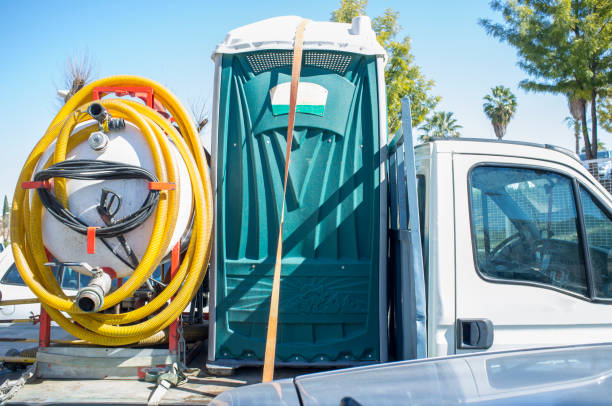 Portable Toilet Options We Offer in Pioneer, CA